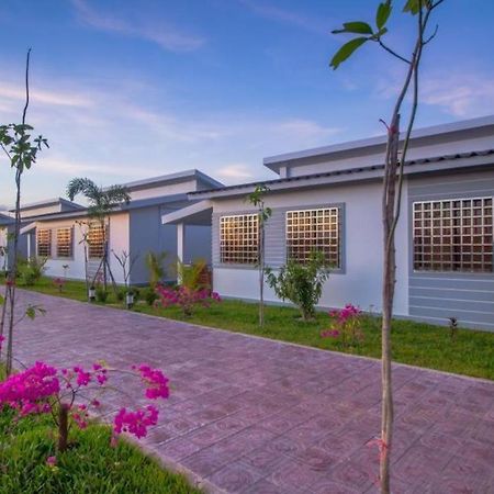 Ry'S Lotus Resort D'Angkor Сіємреап Екстер'єр фото