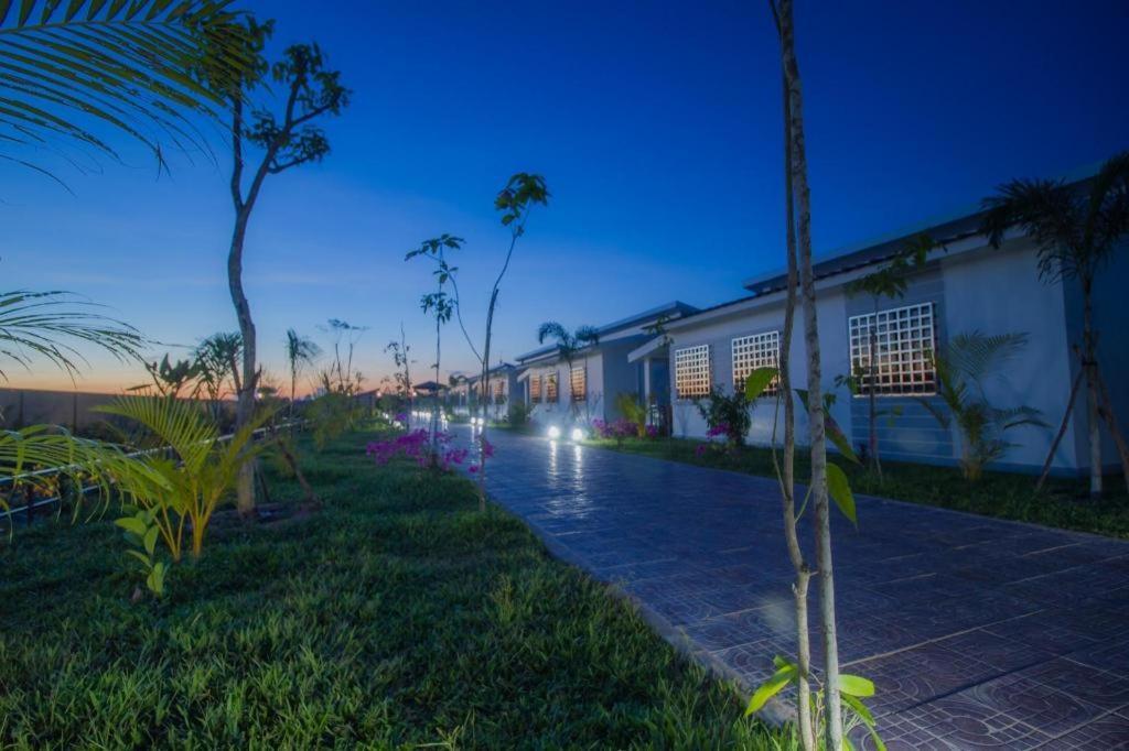 Ry'S Lotus Resort D'Angkor Сіємреап Екстер'єр фото