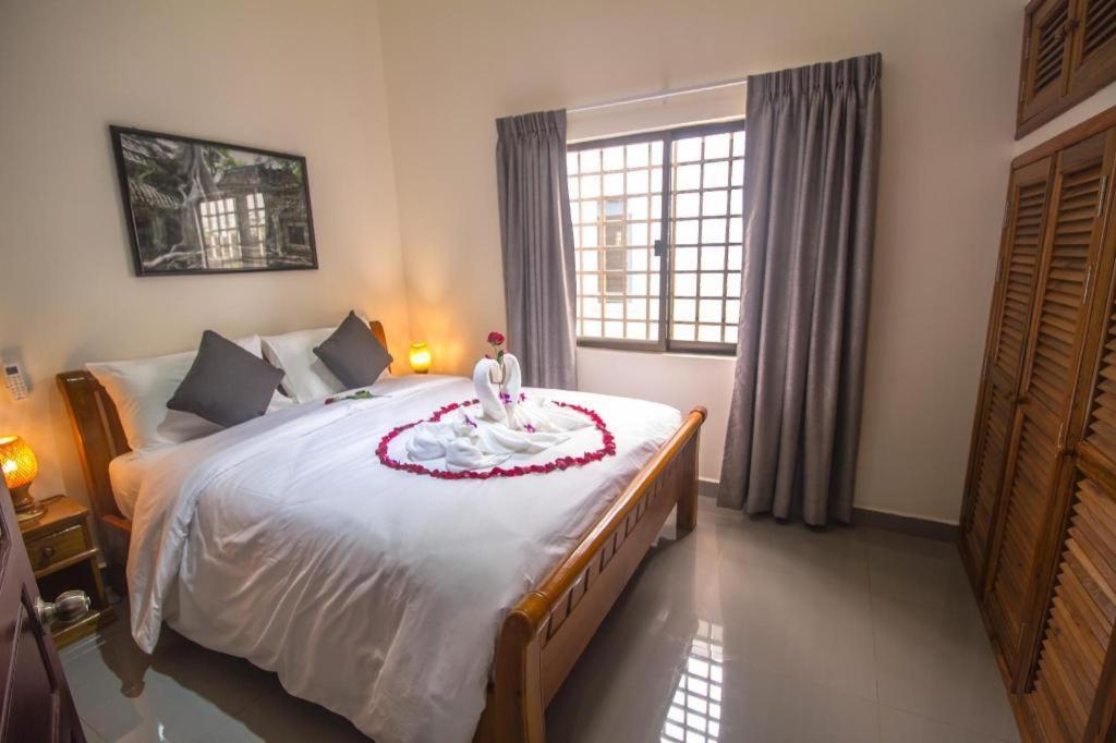 Ry'S Lotus Resort D'Angkor Сіємреап Екстер'єр фото