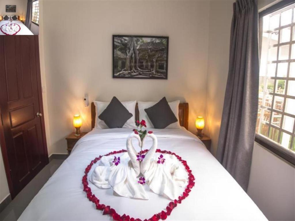 Ry'S Lotus Resort D'Angkor Сіємреап Екстер'єр фото